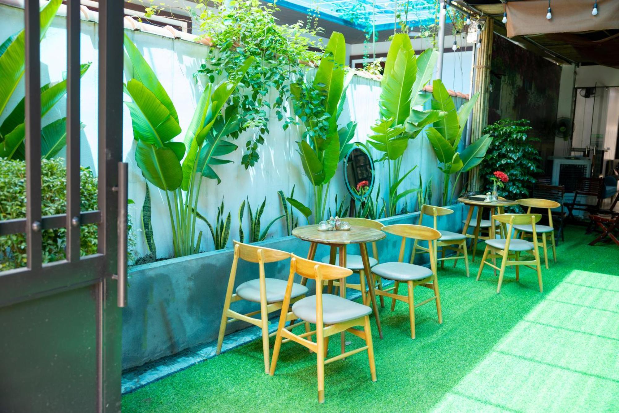 Michoc Homestay - Hostel Нин Бин Екстериор снимка