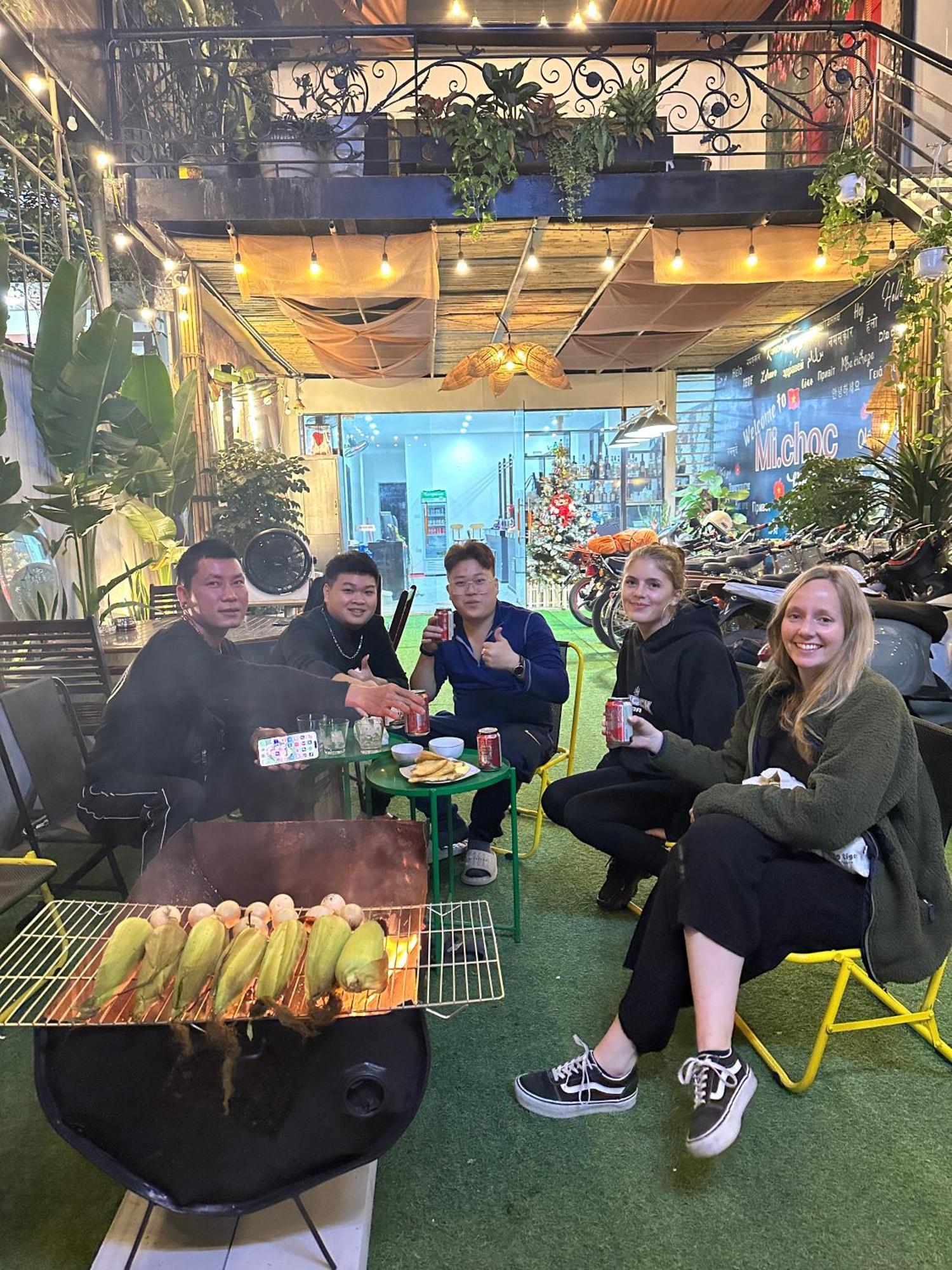 Michoc Homestay - Hostel Нин Бин Екстериор снимка