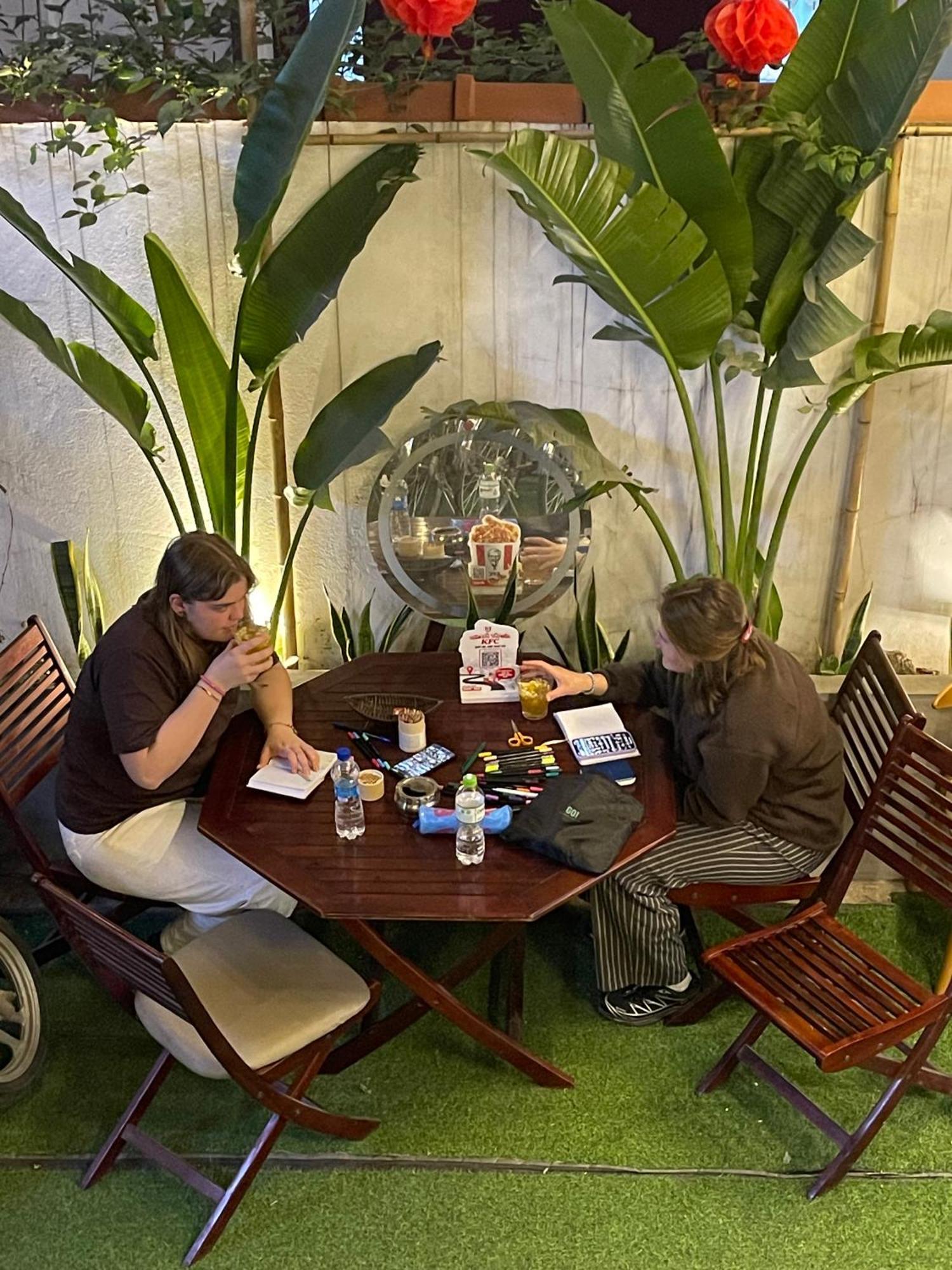 Michoc Homestay - Hostel Нин Бин Екстериор снимка